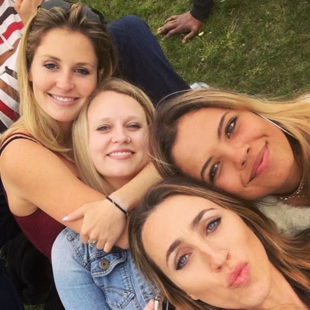 Meet your Posher, Alissa